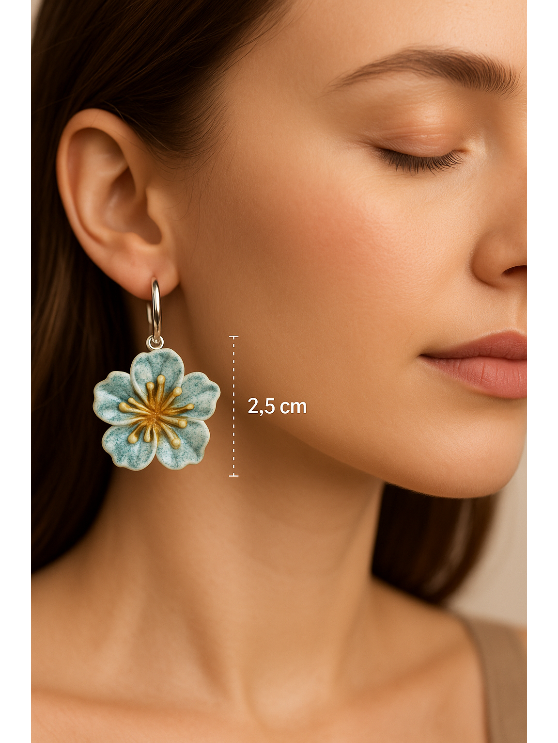 Keramikas ziedu auskari – mākslinieciska elegance