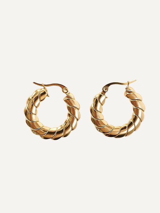 Elegantsed Kimi kõrvarõngad – minimalistlik kaasaegne disain