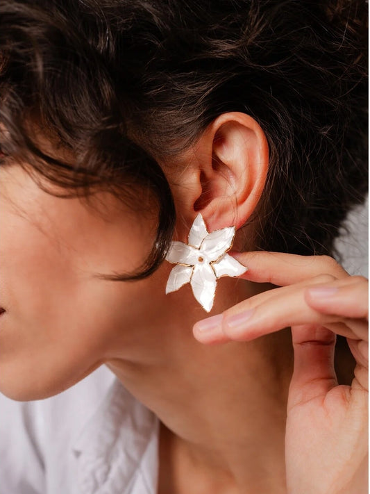 Porcelāna ziedu auskari – ziedēšanas iedvesma